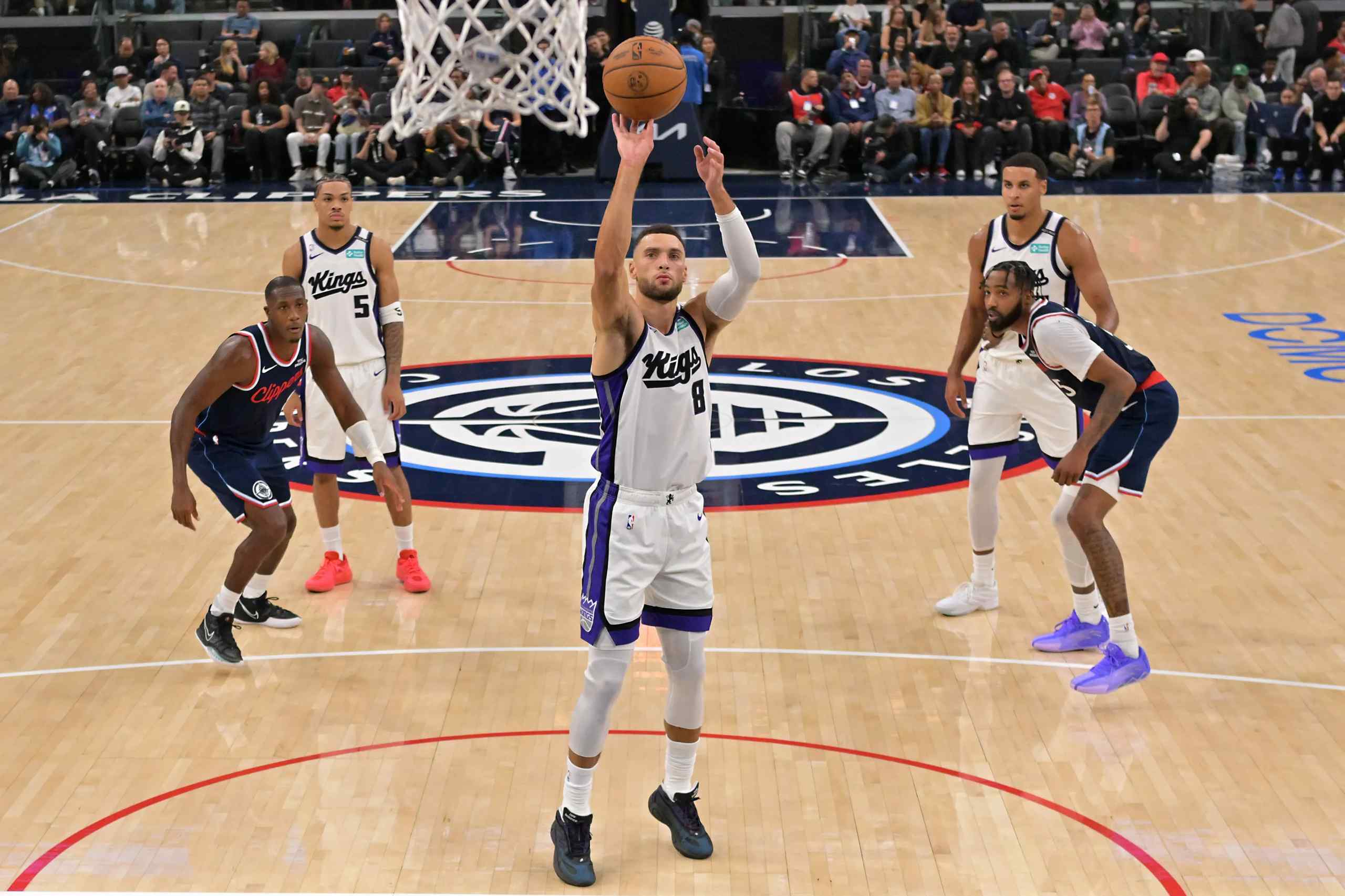 Zach LaVine taking a free throw for for the Sacramento Kings.