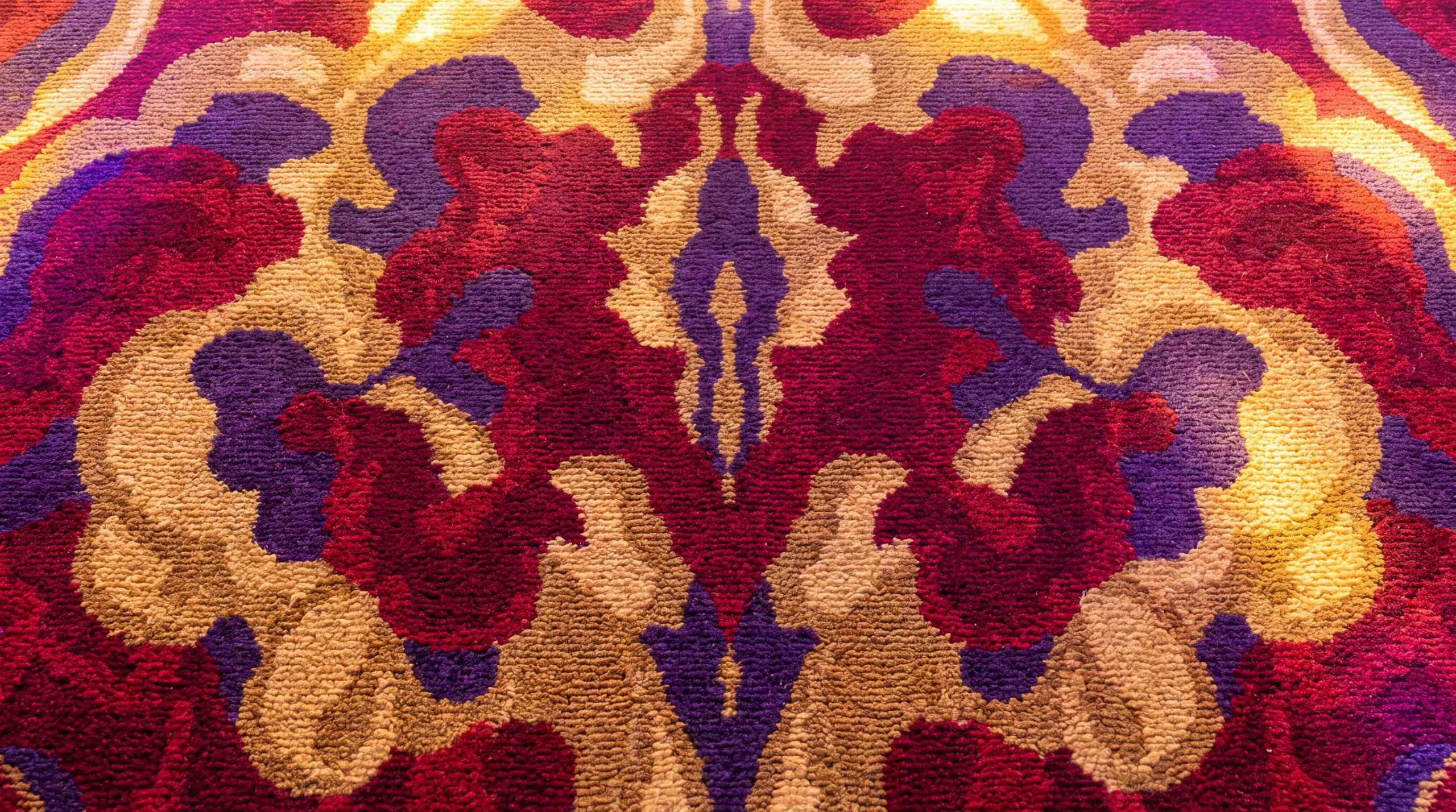 Casino Carpets Are Ugly. But Not for the Reason You Think