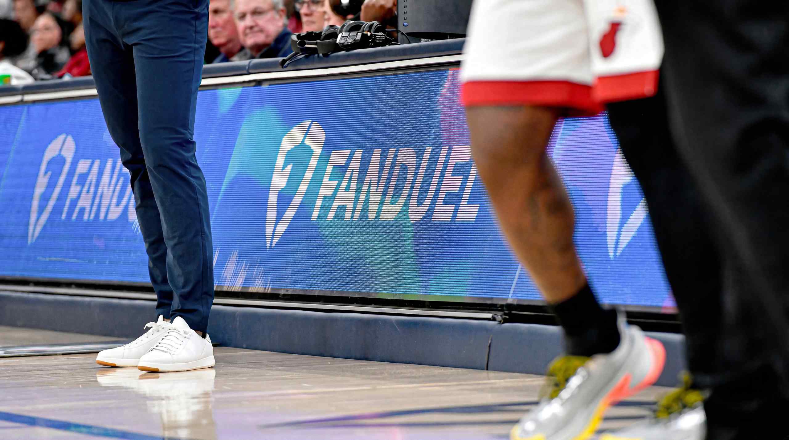 fanduel advertisment on a courtside screen