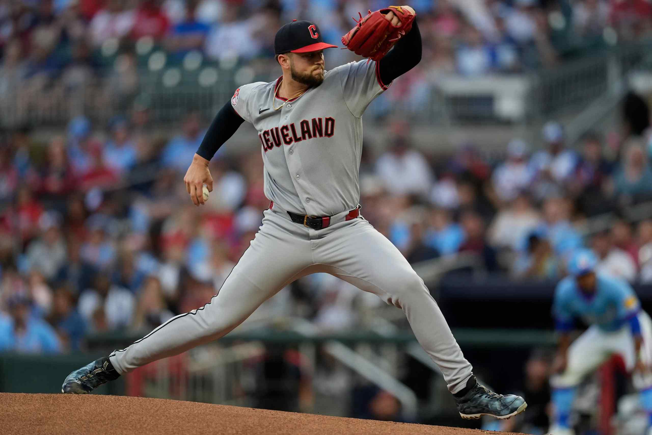 A photo of an MLB pitcher.
